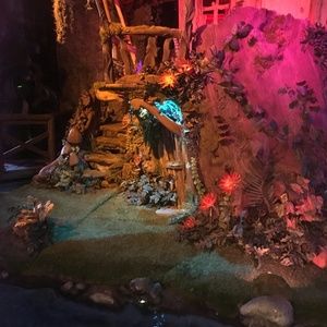 Meet your Posher, Special chemine